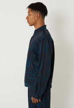 Carica l'immagine nel visualizzatore di Gallery, Giacca Mebuki Satin Dark Navy - Blue Blue Japan