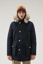 Carica l'immagine nel visualizzatore di Gallery, WOOLRICH ARCTIC PARKA DF MLB MELTON BLUE WOCPS2880 - Unisex