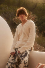 Carica l'immagine nel visualizzatore di Gallery, Knitted Hoodie - Laneus