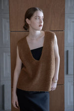 Carica l'immagine nel visualizzatore di Gallery, V Neck Vest CT26316 - C.T.plage