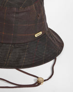 Carica l'immagine nel visualizzatore di Gallery, Hazelwood Waxed Bucket Hat - Barbour