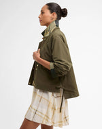 Carica l'immagine nel visualizzatore di Gallery, Medland Showerproof Jacket Olive - Barbour