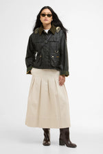 Carica l'immagine nel visualizzatore di Gallery, Liza Wax Jacket Olive - Barbour