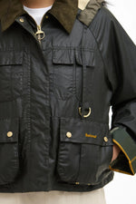Carica l'immagine nel visualizzatore di Gallery, Liza Wax Jacket Olive - Barbour
