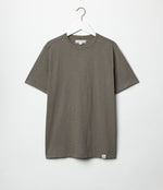 Carica l'immagine nel visualizzatore di Gallery, SCT04 Tshirt Pima Slub Cotton Vintage Army - Merz b. Schwanen