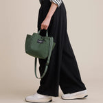 Carica l'immagine nel visualizzatore di Gallery, Borsa Small Side Pocket Tote Olive - BAGSINPROGRESS
