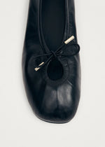 Carica l'immagine nel visualizzatore di Gallery, Rosalind Black Leather Ballet Flats - Alohas