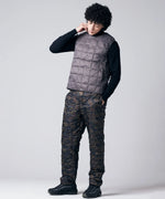 Carica l'immagine nel visualizzatore di Gallery, Crew Neck Button Down Vest Charcoal - TAION
