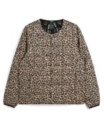 Carica l'immagine nel visualizzatore di Gallery, Crew Neck Down Jacket Print Khaki Leopard - TAION
