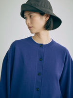 Carica l'immagine nel visualizzatore di Gallery, Cardigan Veil Purple - Nicholson&amp;Nicholson
