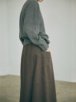 Carica l'immagine nel visualizzatore di Gallery, Gonna Baton FL Brown - Nicholson&amp;Nicholson
