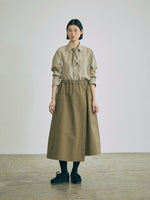 Carica l'immagine nel visualizzatore di Gallery, Gonna Baton HC Khaki - Nicholson&amp;Nicholson
