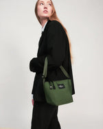 Carica l'immagine nel visualizzatore di Gallery, Borsa Micro Tote Olive - BAGSINPROGRESS

