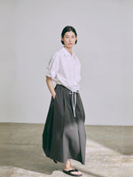 Carica l'immagine nel visualizzatore di Gallery, Camicia Linda W White | Navy - Nicholson&amp;Nicholson
