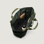 Carica l'immagine nel visualizzatore di Gallery, Carry All Beach Bag Khaki Green Puffer - BIP
