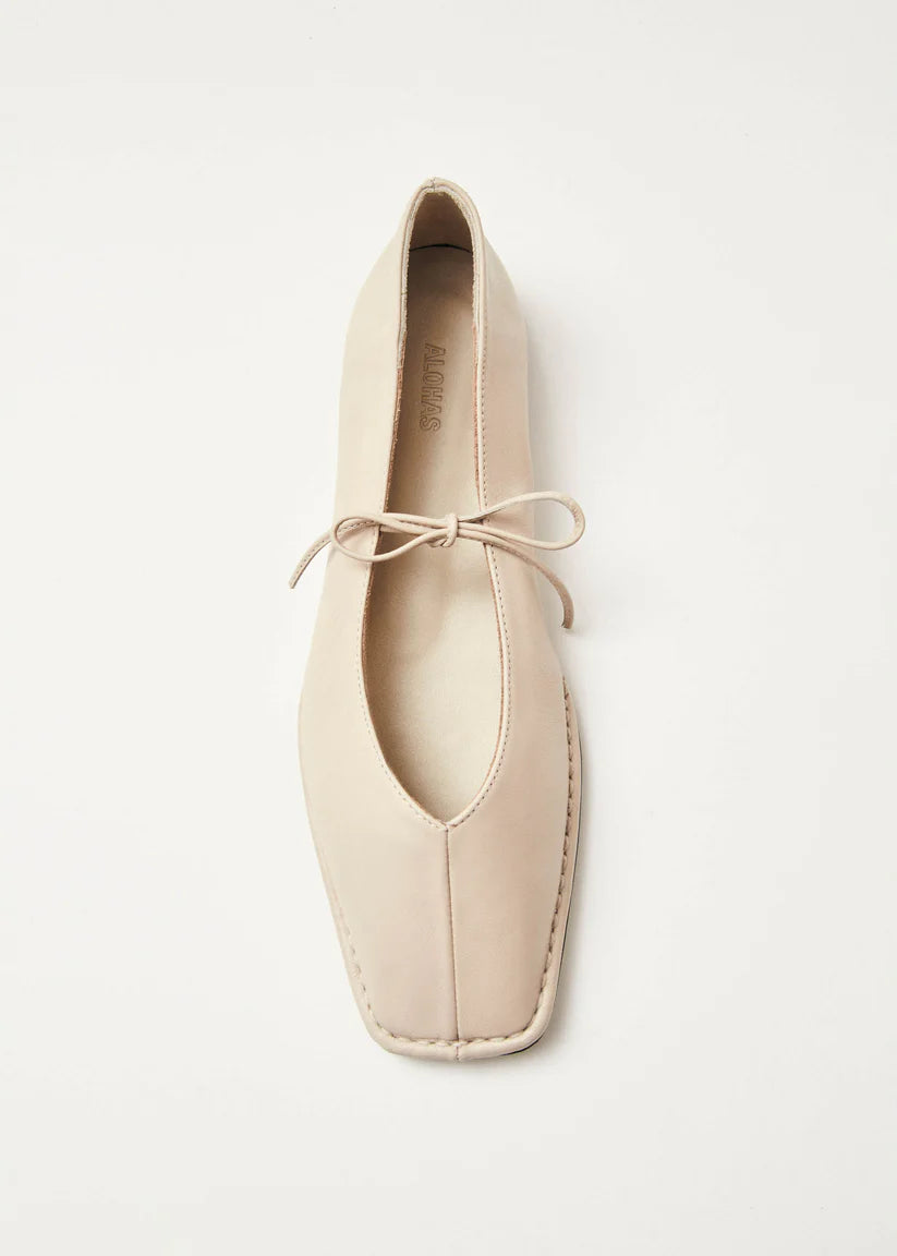 Sway Cream Leather Ballet Flats - Alohas