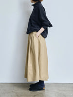 Carica l&#39;immagine nel visualizzatore di Gallery, Gonna Dolly Beige - Nicholson&amp;Nicholson
