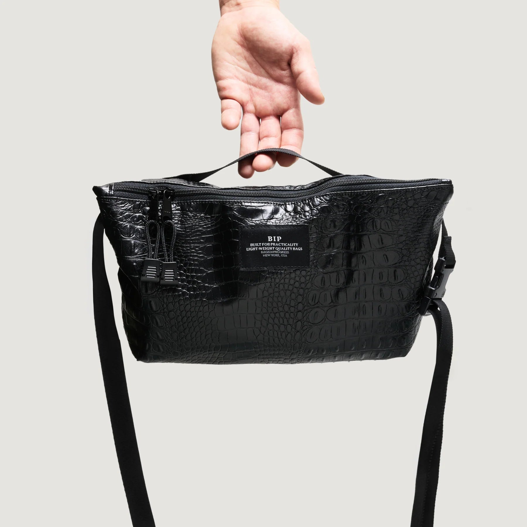 Borsa Fannypack Crossbody Black Croco - BAGSINPROGRESS
