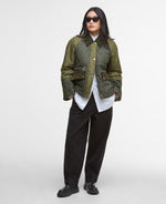 Carica l&#39;immagine nel visualizzatore di Gallery, Martha Quilted Jacket Olive/Dark Moss - Barbour
