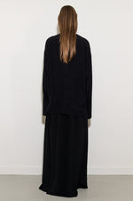 Carica l'immagine nel visualizzatore di Gallery, Tshirt lol mini longsleeve black silk - Monique Van Heist

