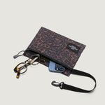Carica l'immagine nel visualizzatore di Gallery, Borsa Zipper Pouch Leopard- BAGSINPROGRESS (Copia)
