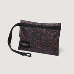 Carica l'immagine nel visualizzatore di Gallery, Borsa Zipper Pouch Leopard- BAGSINPROGRESS (Copia)

