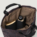 Carica l'immagine nel visualizzatore di Gallery, Borsa Market Tote Leopard Puffer - BAGSINPROGRESS
