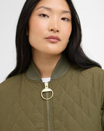 Carica l'immagine nel visualizzatore di Gallery, Whillan Quilted Jacket Ivi green/Ancient - Barbour
