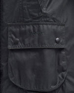 Carica l'immagine nel visualizzatore di Gallery, Beadnell Wax Jacket Sage - Barbour
