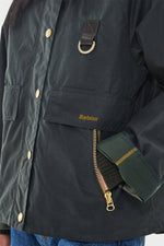 Carica l'immagine nel visualizzatore di Gallery, Catton Wax Jacket Sage - Barbour
