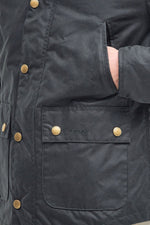 Carica l'immagine nel visualizzatore di Gallery, Reelin Wax Jacket Sage - Barbour
