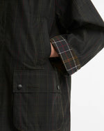 Carica l'immagine nel visualizzatore di Gallery, Tartan Oversized Bedale Waxed Jacket - Barbour
