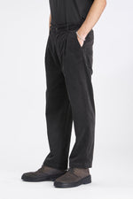 Carica l'immagine nel visualizzatore di Gallery, Pantalone Mazengo Cortivo Moro - Barena Venezia
