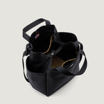 Carica l'immagine nel visualizzatore di Gallery, Borsa Small Side Pocket Tote Black - BAGSINPROGRESS
