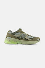 Carica l'immagine nel visualizzatore di Gallery, New Balance U20101AH Covert Green Dry Lime - Unisex
