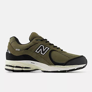 New Balance 2002RXU Dark Camo Green Goretex - Uomo