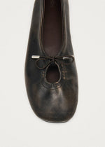 Carica l'immagine nel visualizzatore di Gallery, Rosalind Vintage Effect Brown Leather Ballet Flats - Alohas
