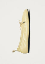 Carica l'immagine nel visualizzatore di Gallery, Rosalind Patent Vanilla Leather Ballet Flats - Alohas
