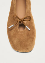 Carica l'immagine nel visualizzatore di Gallery, Rosalind Suede Tan Leather Ballet Flats - Alohas
