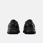 Carica l'immagine nel visualizzatore di Gallery, New Balance U1906LAI Black - Unisex
