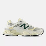 Carica l&#39;immagine nel visualizzatore di Gallery, New Balance 9060ESE Sea Salt Off White - Unisex
