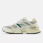 Carica l&#39;immagine nel visualizzatore di Gallery, New Balance 9060ESE Sea Salt Off White - Unisex
