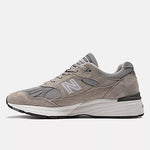 Carica l&#39;immagine nel visualizzatore di Gallery, New Balance U991GL2 v2 Grey - Unisex
