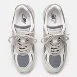 Carica l&#39;immagine nel visualizzatore di Gallery, New Balance U991LG2 v2 Light Grey - Unisex
