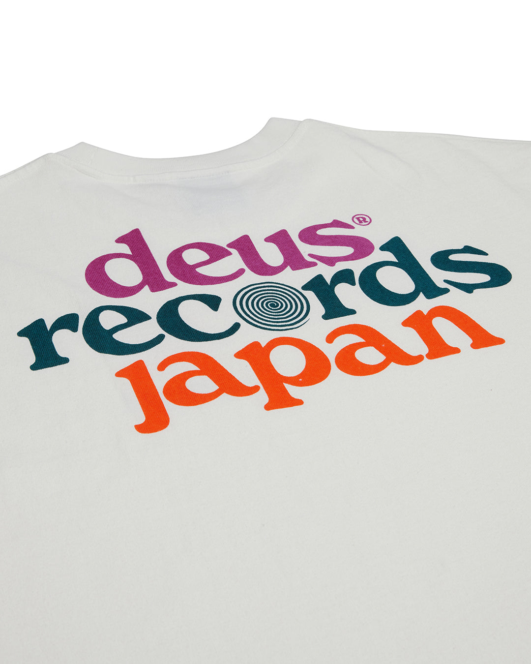 Strata Tee Vintage White - Deus Ex Machina