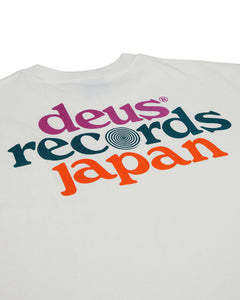 Strata Tee Vintage White - Deus Ex Machina