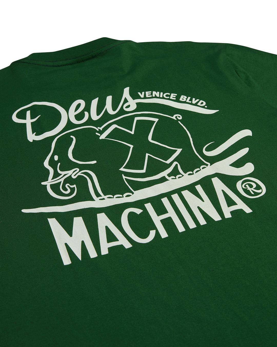 Hefferlump Tee Hillside Green - Deus Ex Machina