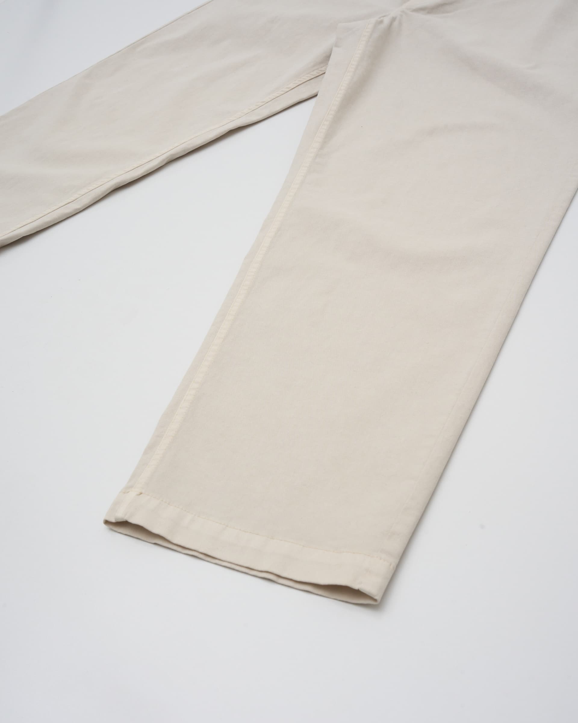 Infinity Beach Pant Natural - Deus Ex Machina